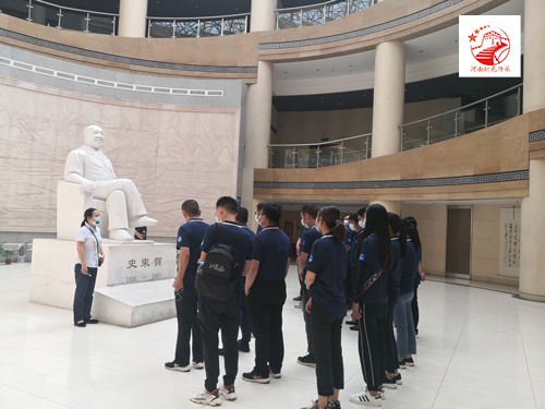 参观刘庄现场教学点.jpg