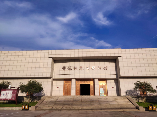 鄂豫皖苏区将帅馆.jpg