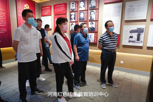 红色教育培训基地.jpg