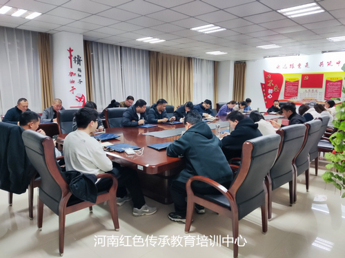 1763968564685842.jpg 分组讨论.jpg