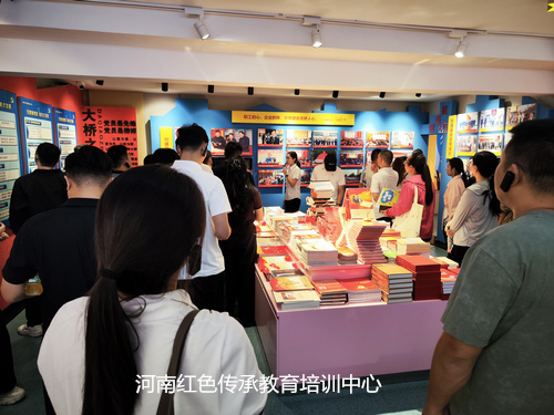 大桥石化红色教育基地.jpg 大桥石化红色教育基地.jpg